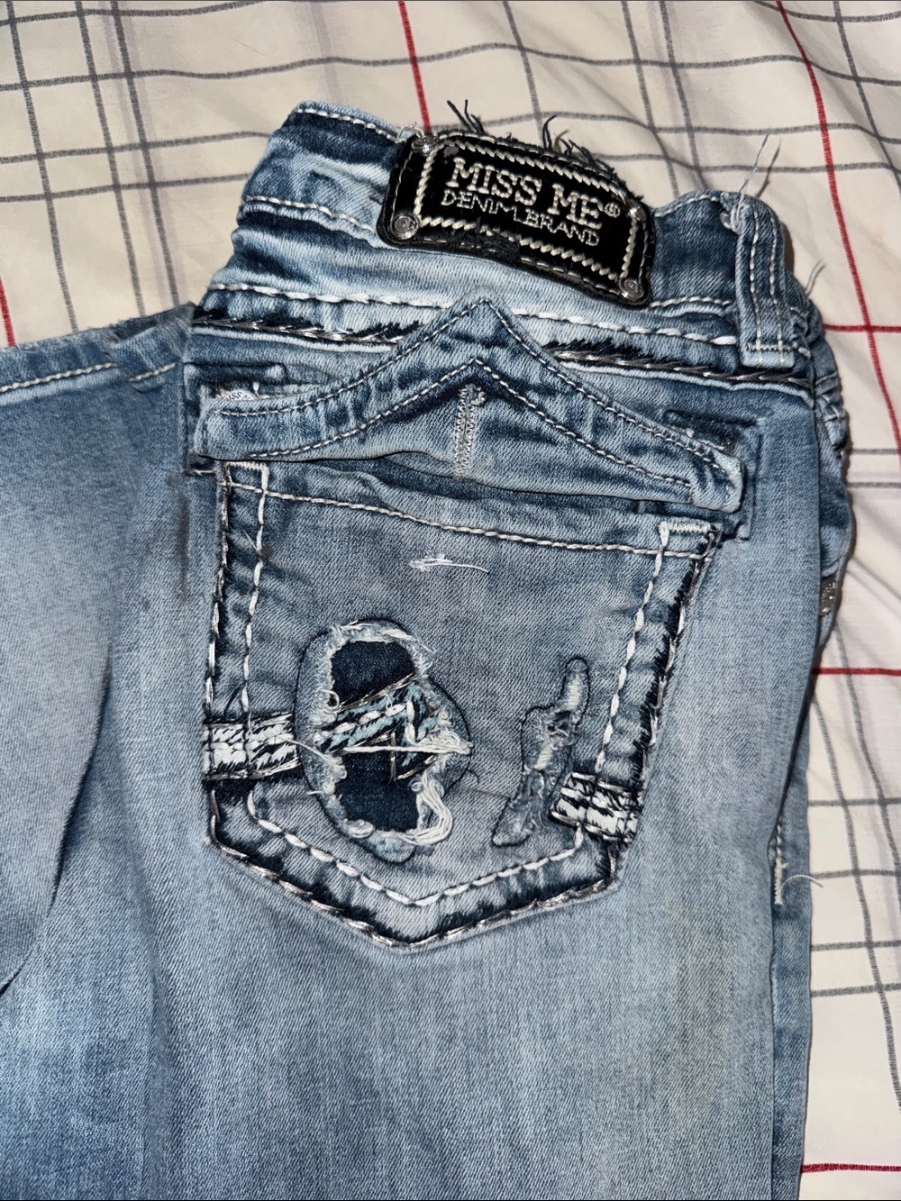 Miss Me Light Blue Distressed Embroidered capri - Picture 4 of 5
